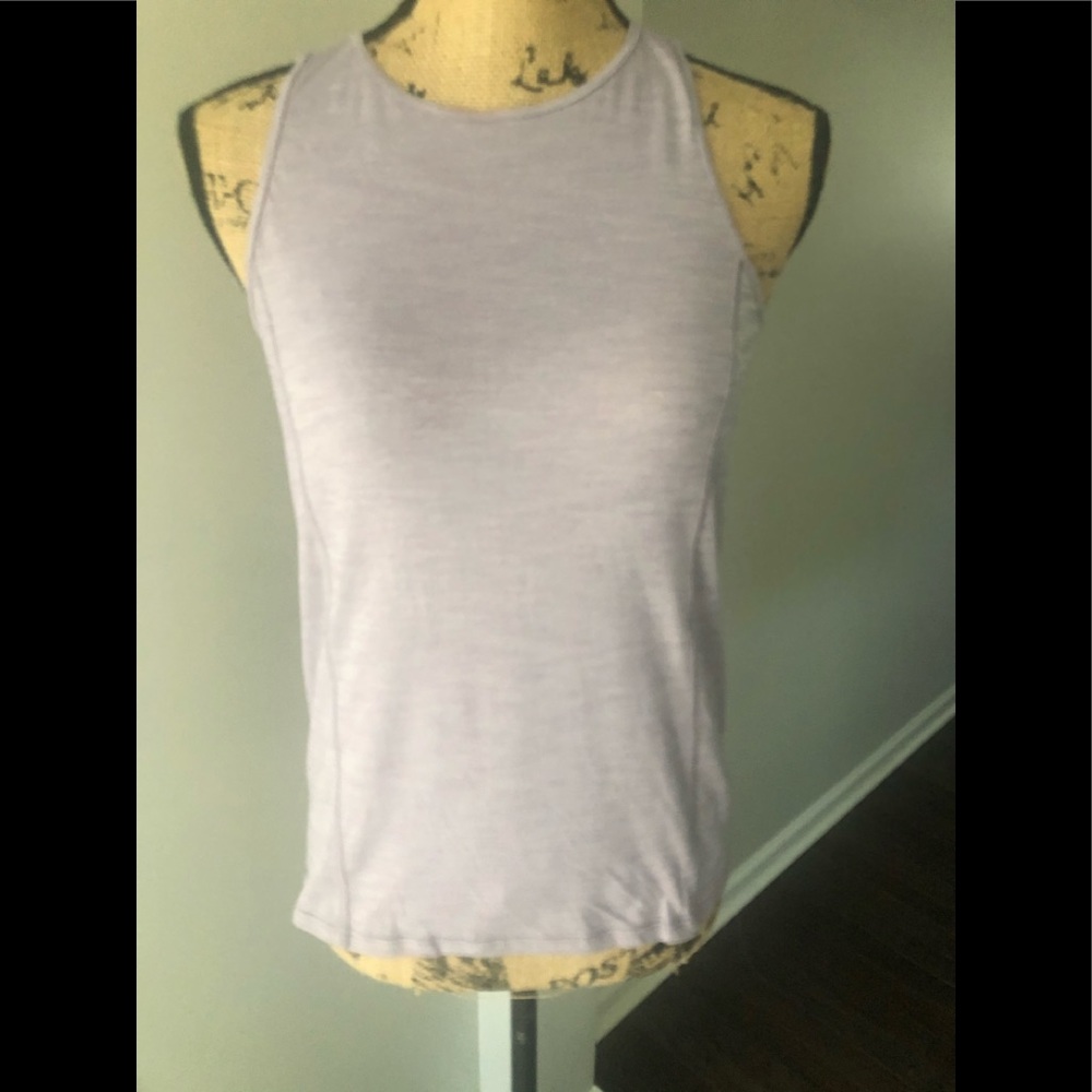 EUC lululemon tank top